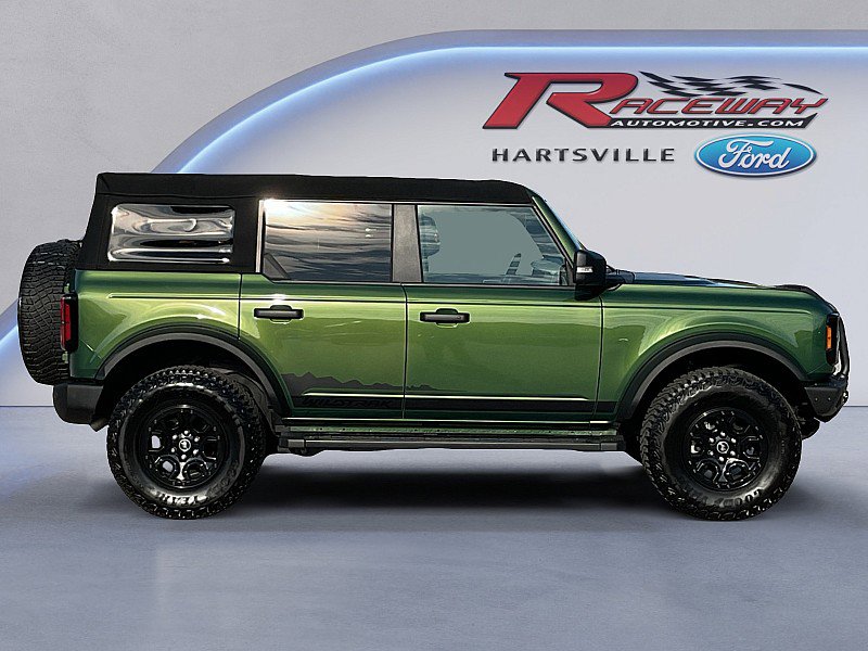 Used 2023 Ford Bronco Wildtrak image 12