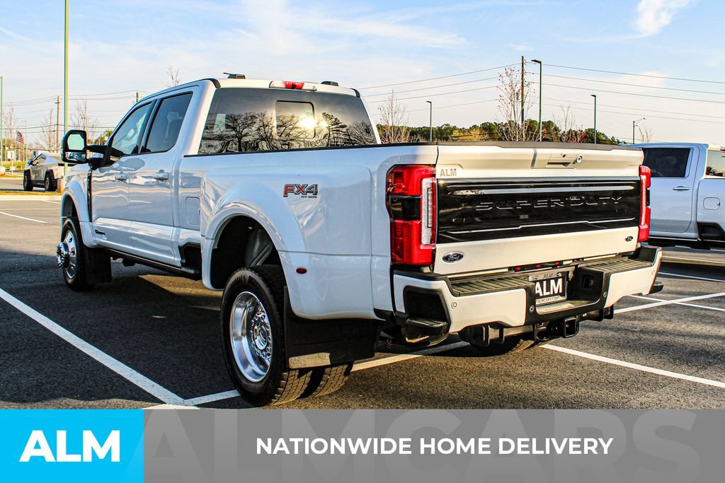 Used 2025 Ford F450 Platinum w/ FX4 Off-Road Package AWD/4WD image 4