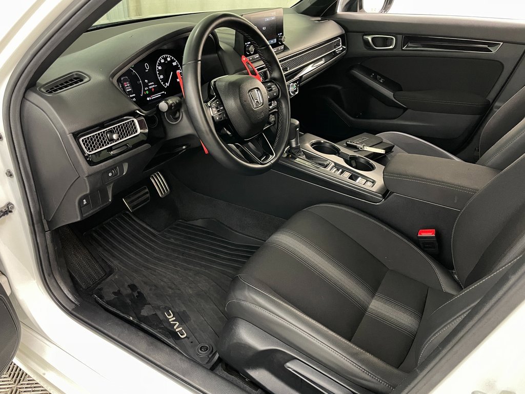 Used 2025 Honda Civic Sport image 19