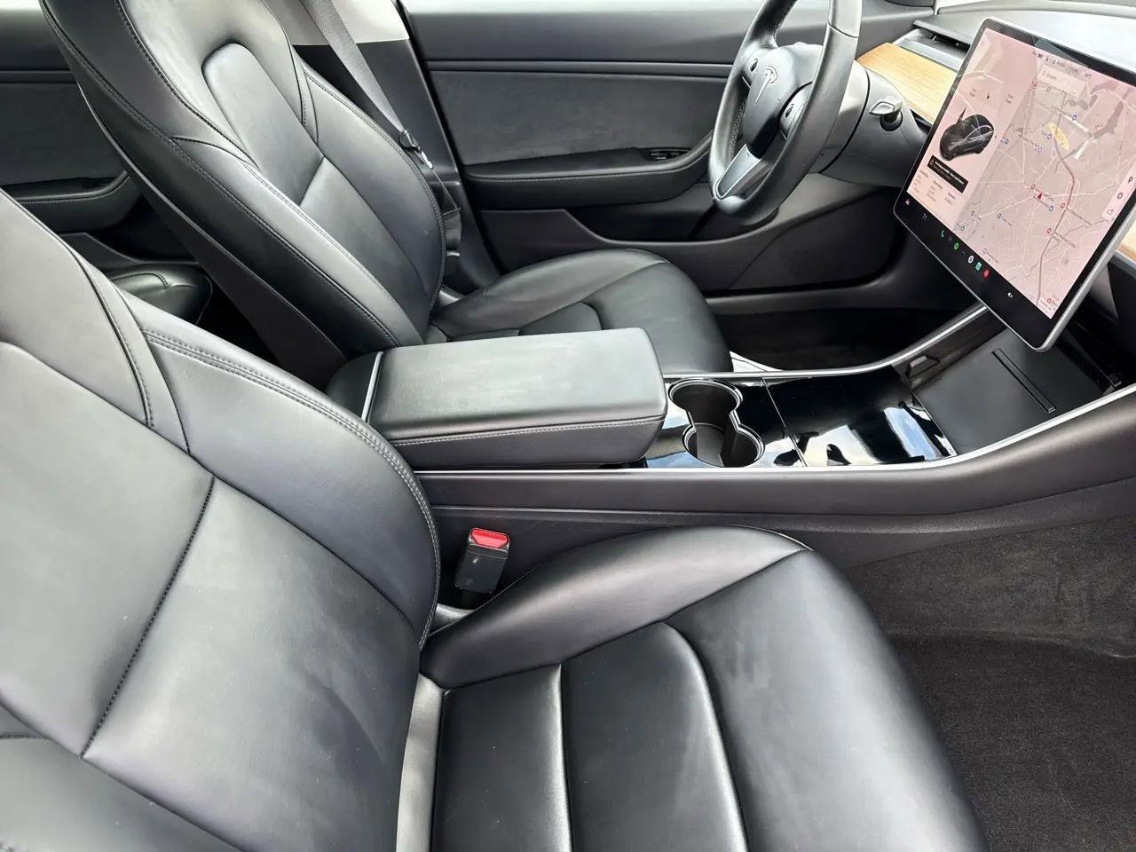 Used 2019 Tesla Model 3 Long Range image 29
