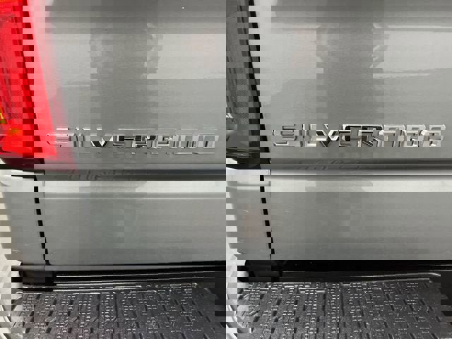 Certified 2025 Chevrolet Silverado 1500 High Country image 33