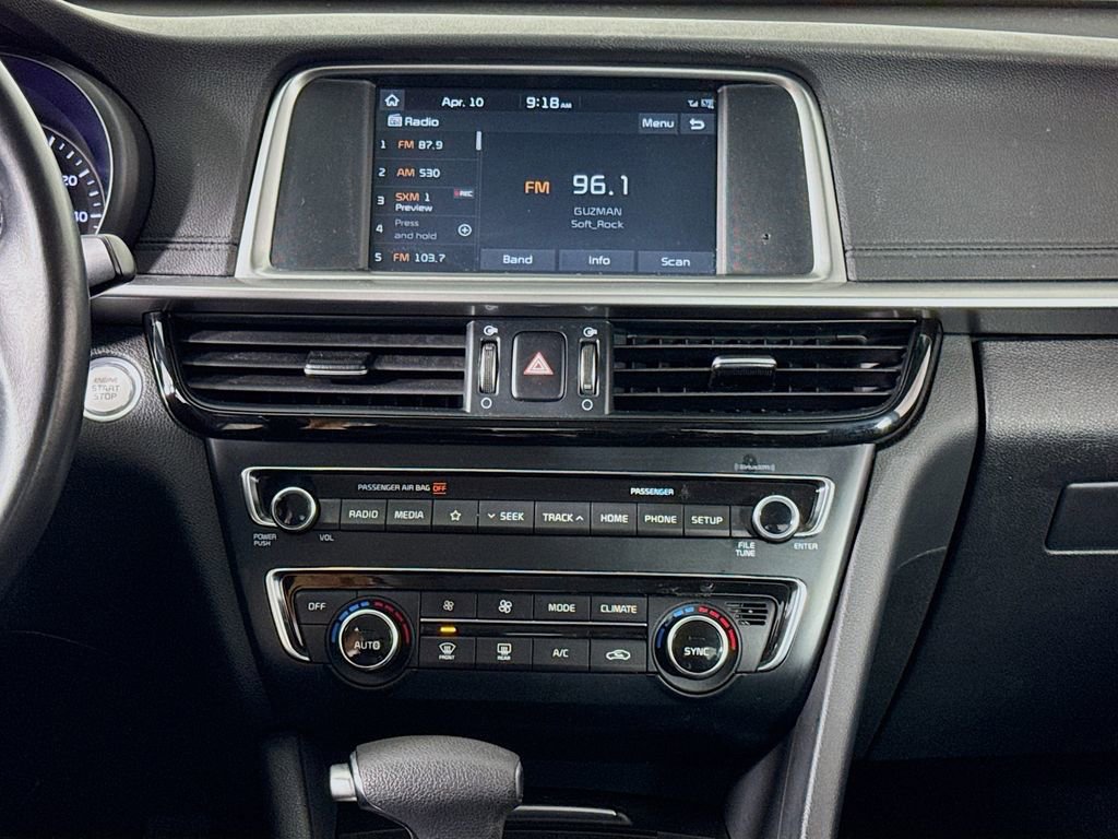 Used 2019 Kia Optima S FWD image 11
