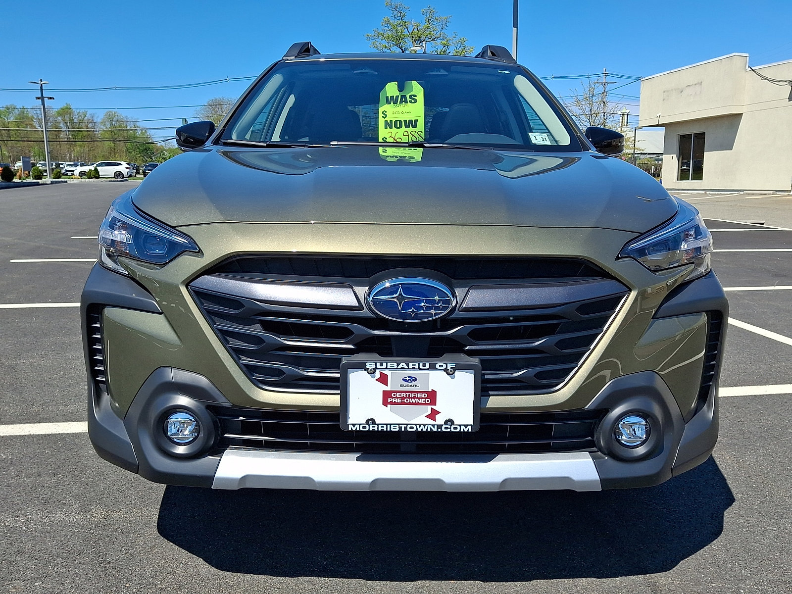 Certified 2025 Subaru Outback Limited AWD/4WD image 2