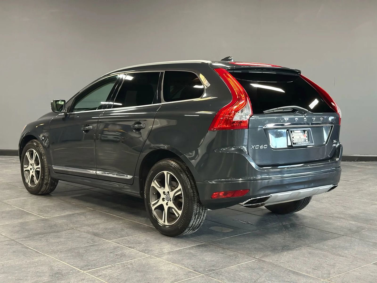 Used 2014 Volvo XC60 T6 image 7