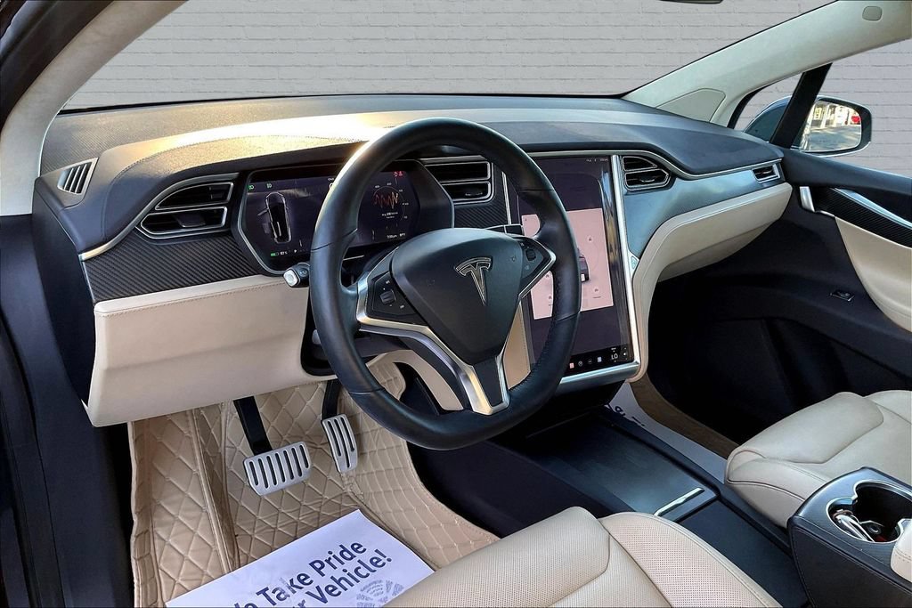 Used 2016 Tesla Model X Performance AWD/4WD image 16