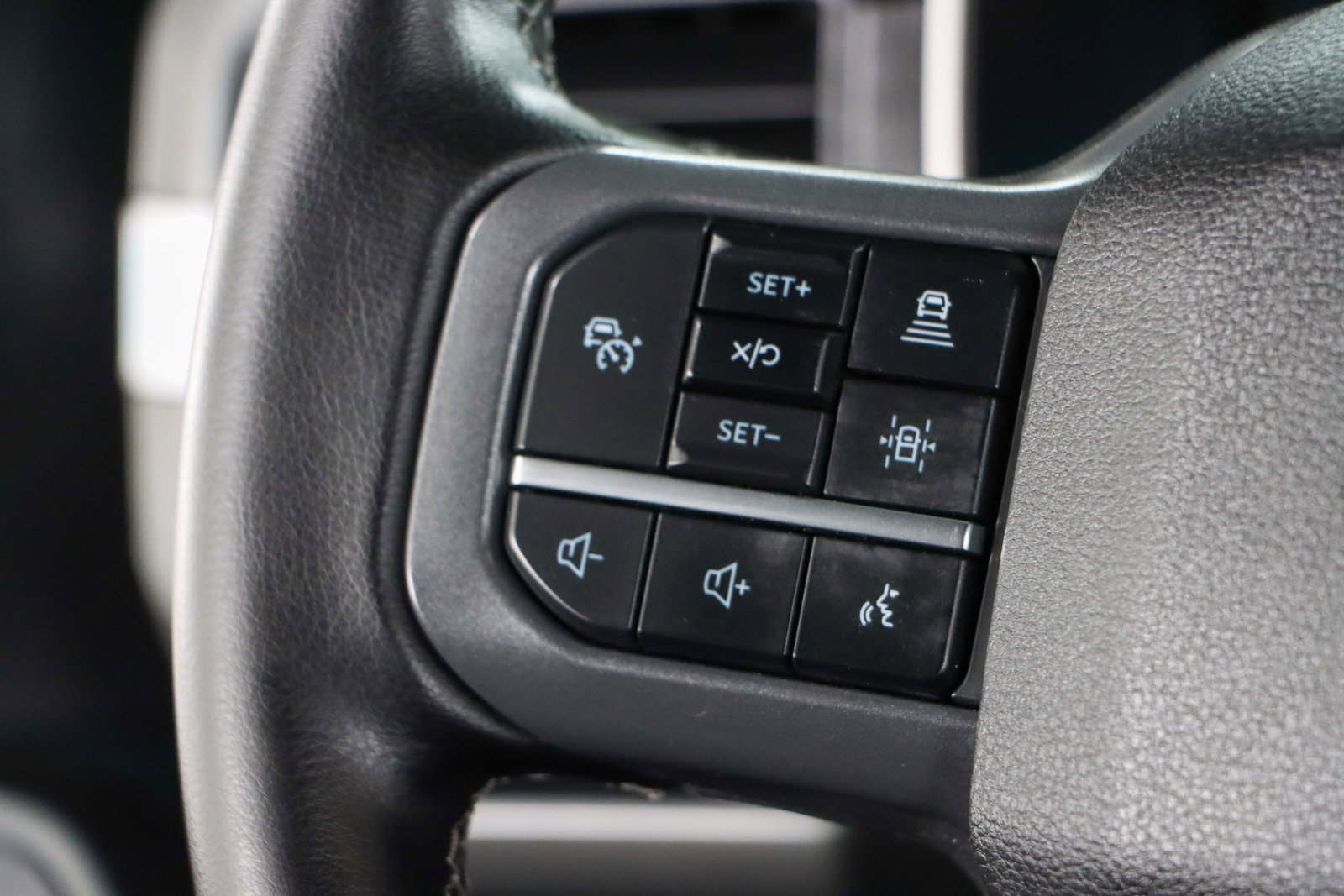 Used 2023 Ford F150 XLT w/ Equipment Group 302A High image 15