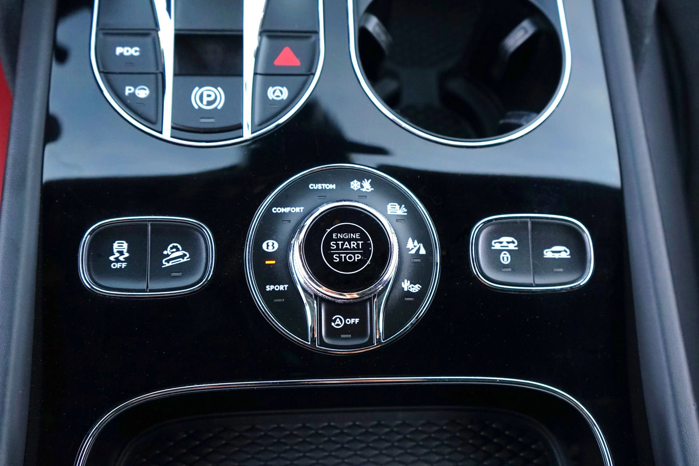 Used 2021 Bentley Bentayga Speed image 35