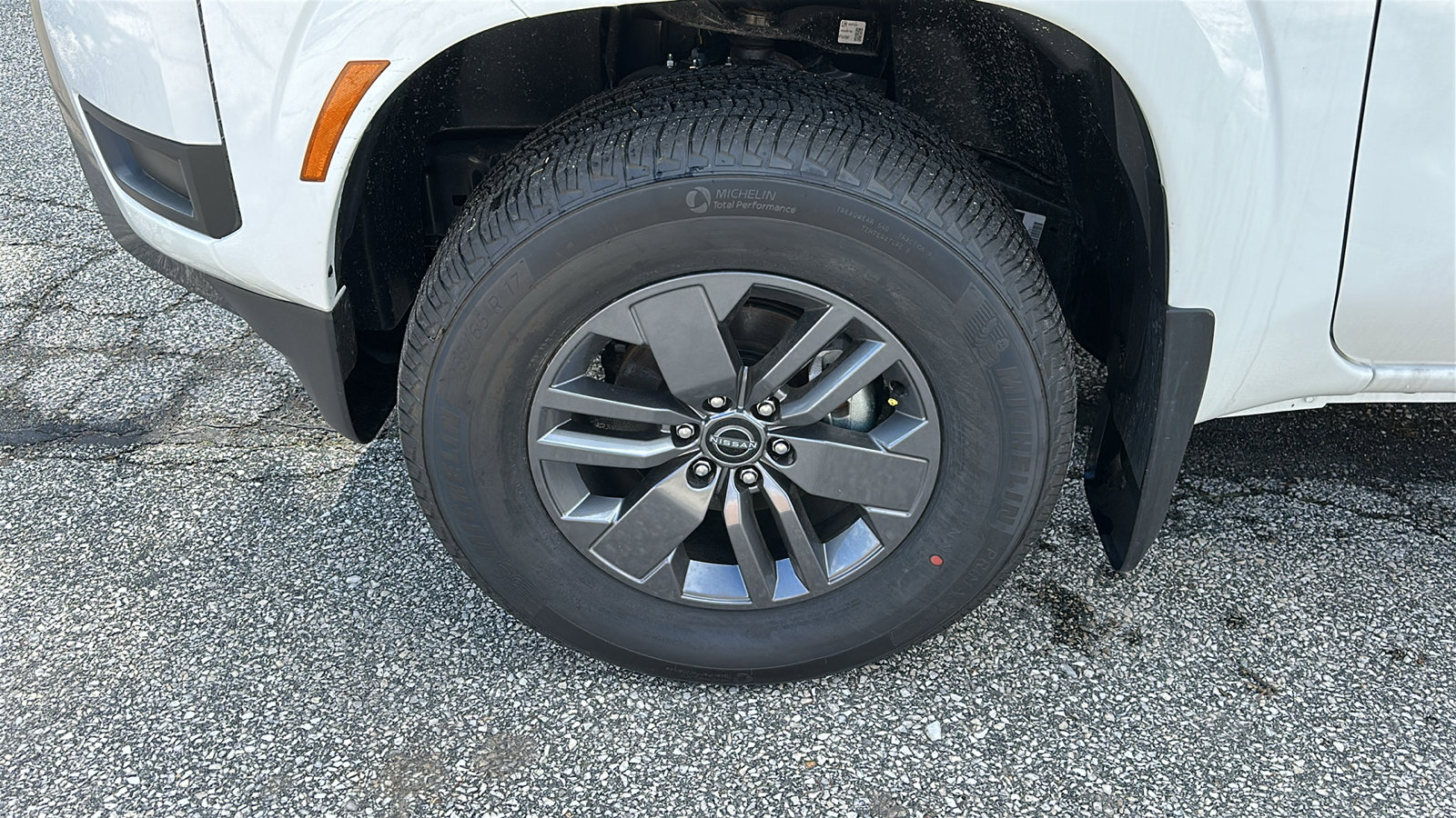 New 2026 Nissan Frontier SV w/ Tow Package AWD/4WD image 6
