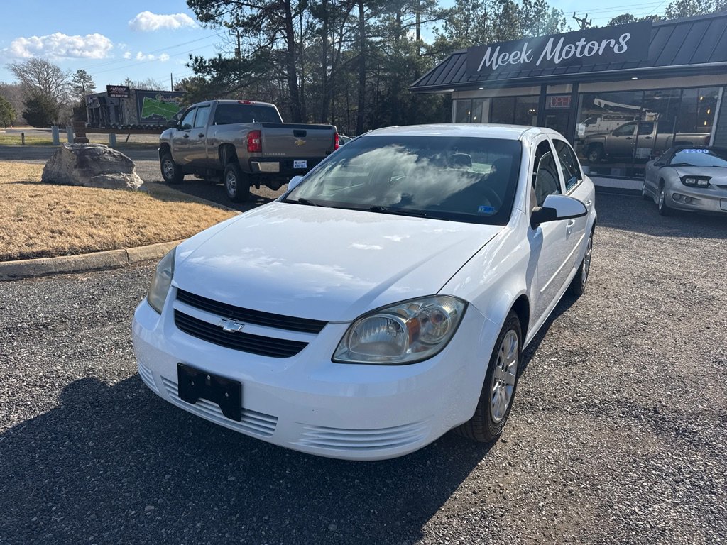 Used 2010 Chevrolet Cobalt LT image 2
