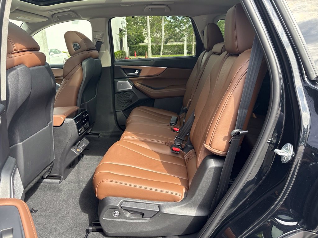 New 2026 Acura MDX w/ Technology Package FWD image 19