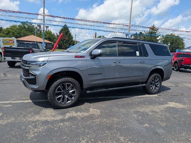 Used 2022 Chevrolet Suburban Z71 w/ Luxury Package AWD/4WD image 4