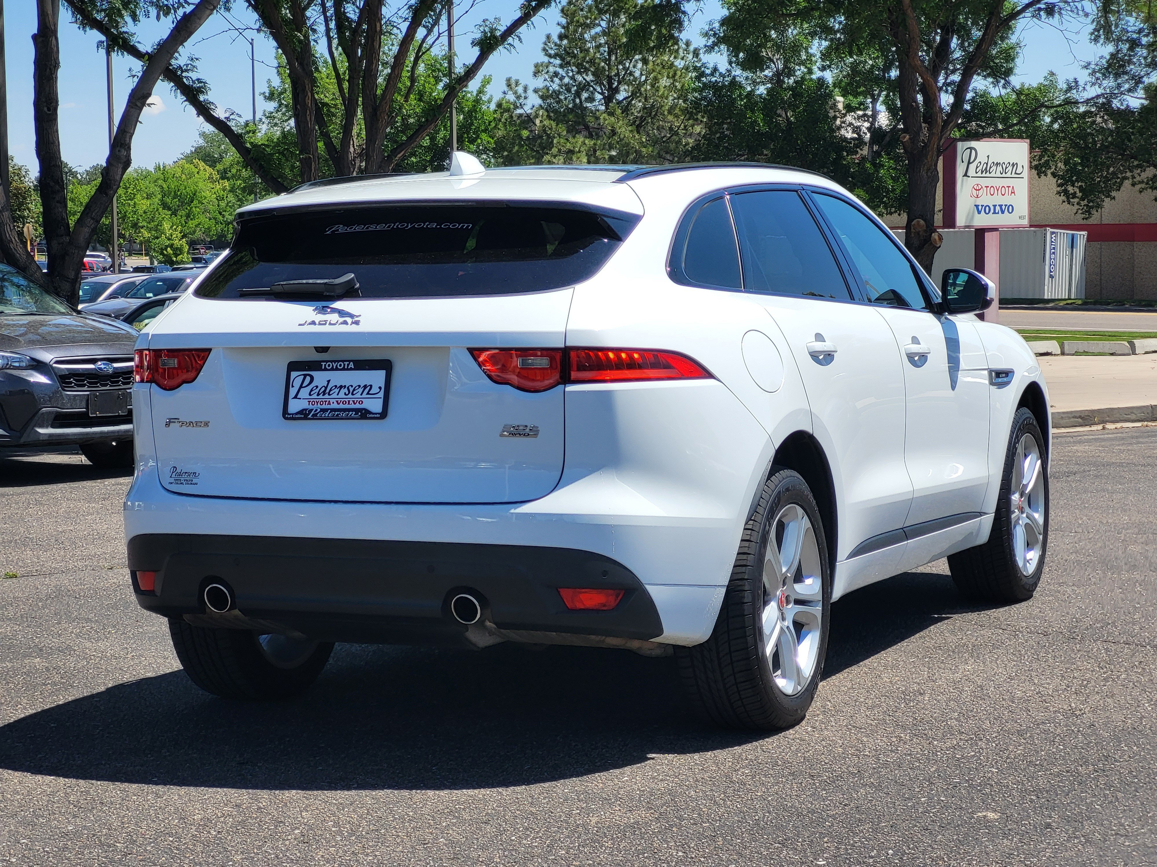 Used 2019 Jaguar F-PACE R-Sport AWD/4WD image 2