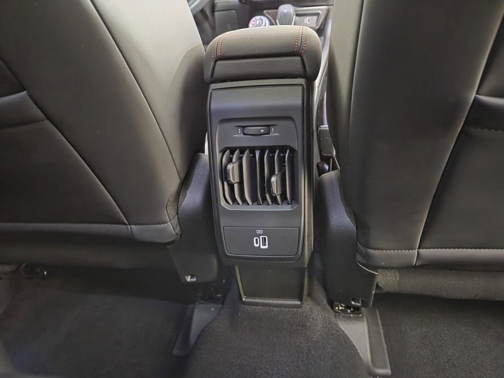 Used 2024 Alfa Romeo Tonale Veloce image 33