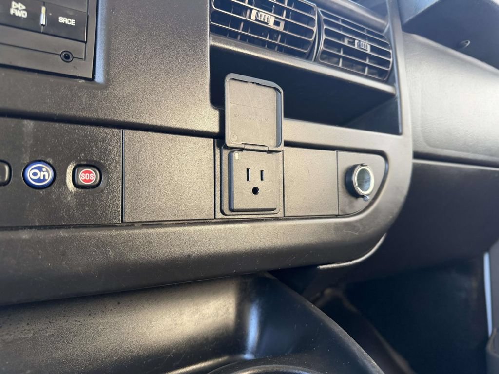 Used 2022 Chevrolet Express 2500 LS RWD image 23