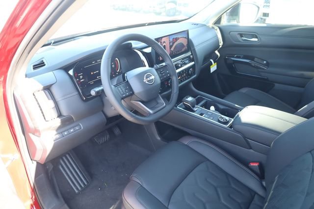 New 2026 Nissan Pathfinder Platinum w/ Cargo Package image 8