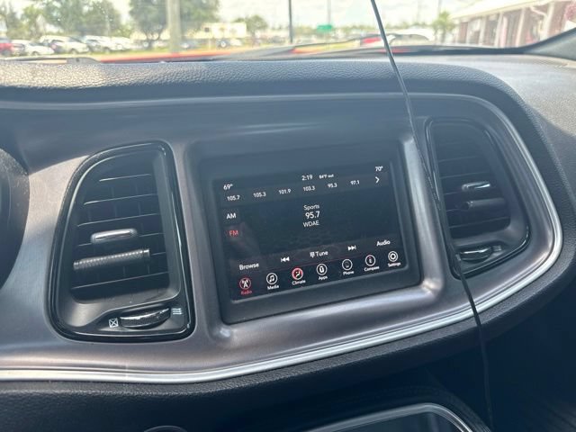 Used 2020 Dodge Challenger R/T RWD image 17