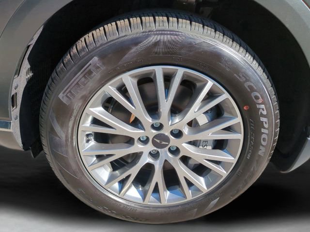 Certified 2025 Genesis GV80 2.5T Standard image 1