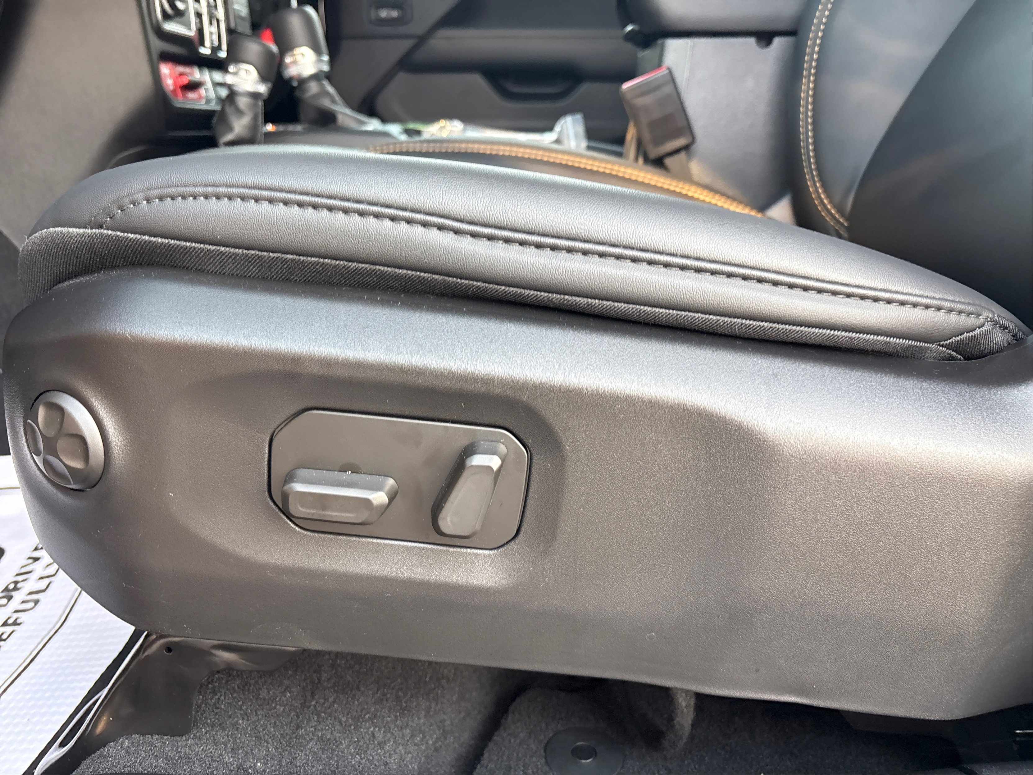 New 2025 Jeep Wrangler Unlimited Rubicon 392 image 18