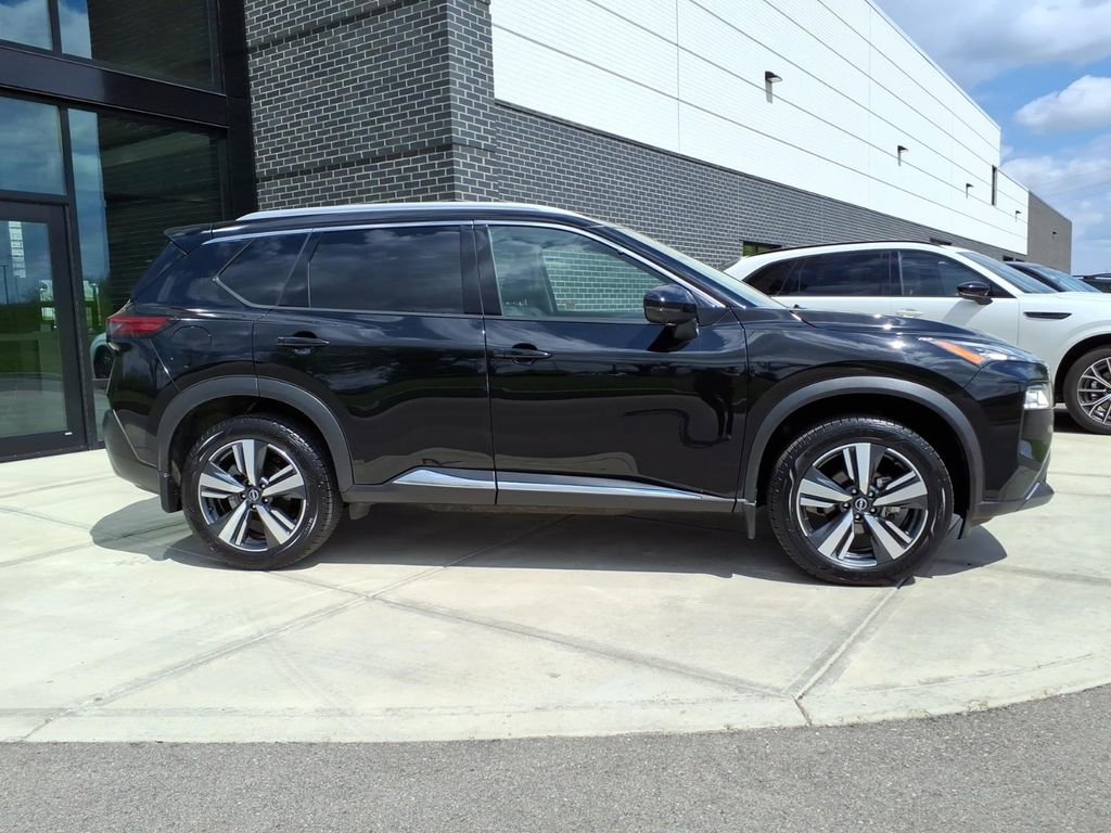 Used 2023 Nissan Rogue SL image 8
