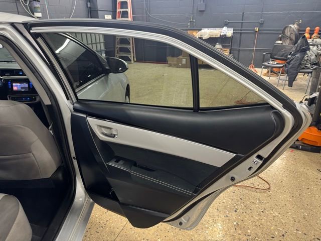 Used 2017 Toyota Corolla LE image 27