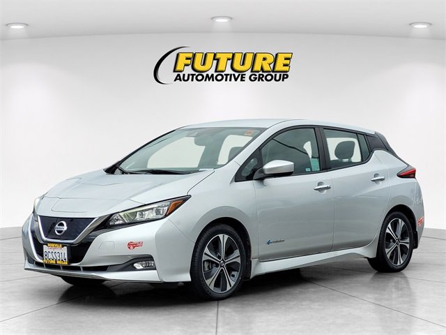 Used 2018 Nissan Leaf SV w/ SV Technology Package image 5