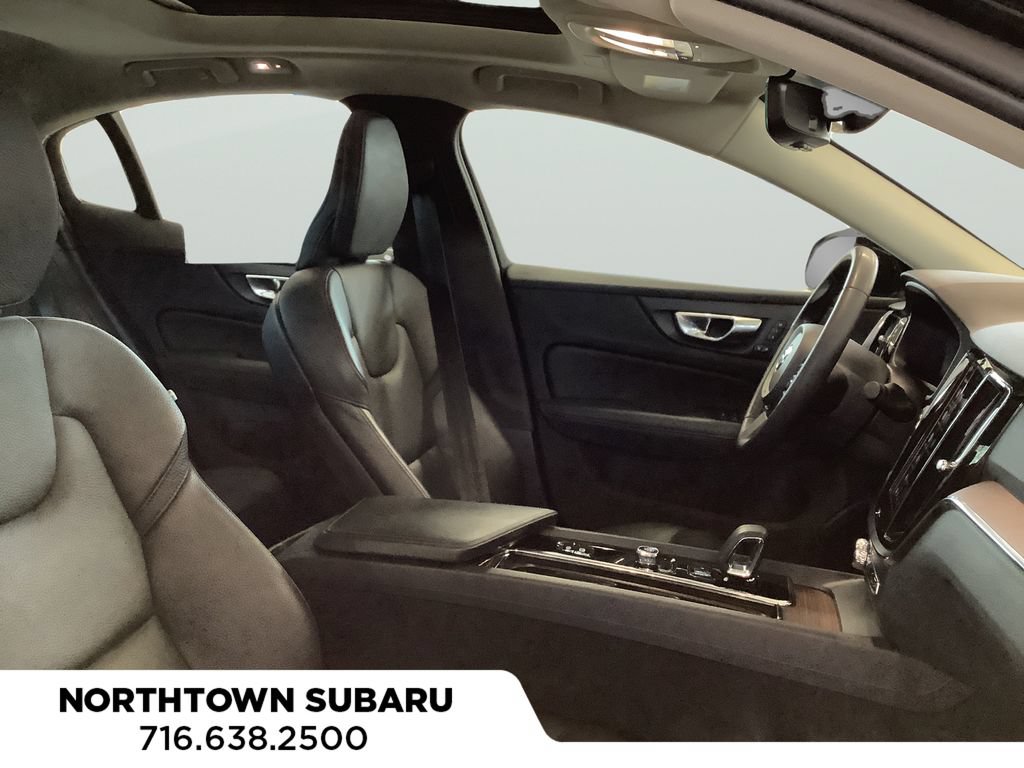 Used 2024 Volvo S60 B5 Plus FWD image 12