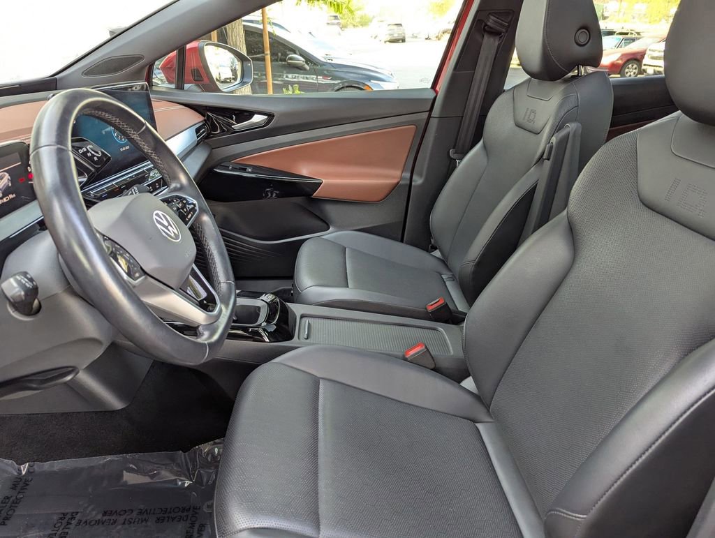 Certified 2021 Volkswagen ID.4 Pro S w/ Gradient Package image 16