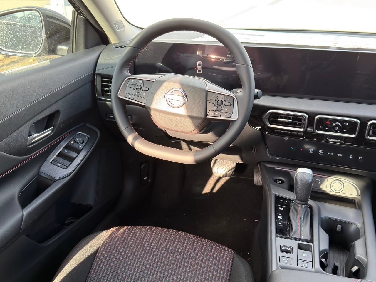 New 2026 Nissan Sentra SR FWD image 9