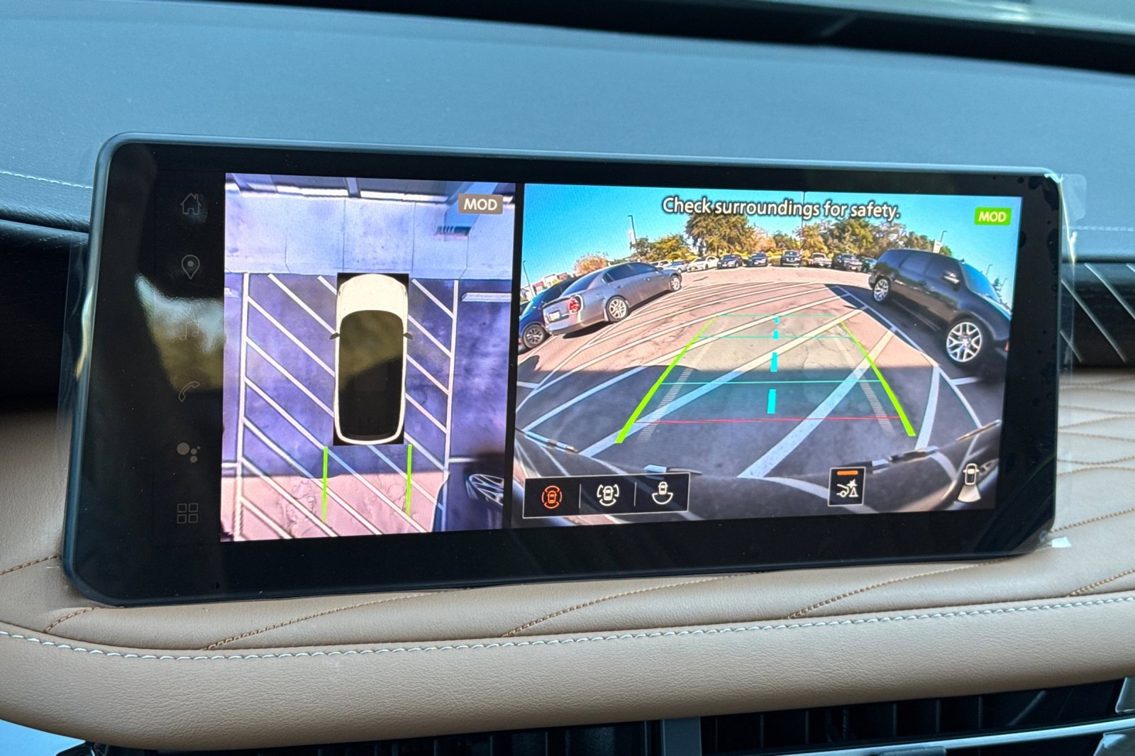 New 2026 INFINITI QX60 Autograph w/ Dark Cargo Package image 23