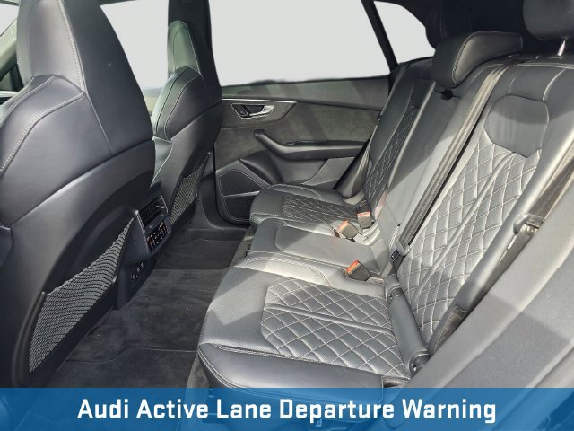 Used 2020 Audi SQ8 Prestige w/ Prestige Package AWD/4WD image 18