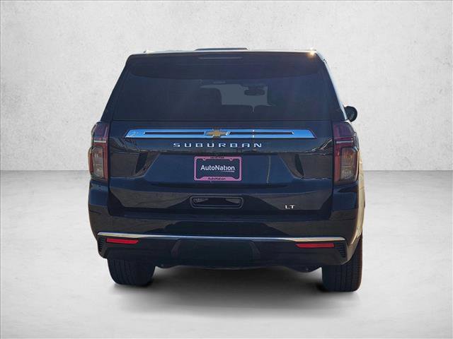 Used 2023 Chevrolet Suburban LT image 6