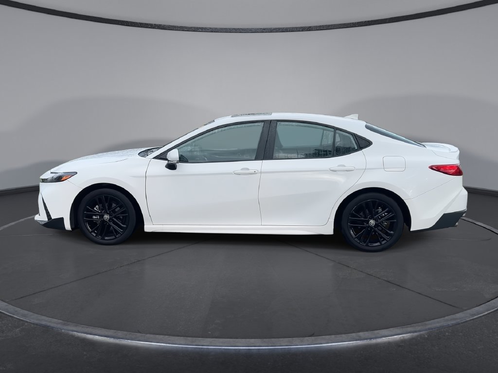 Used 2025 Toyota Camry SE w/ Multimedia Upgrade Package FWD image 7