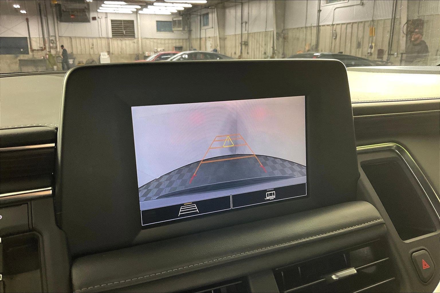 Used 2023 Chevrolet Suburban LS image 15