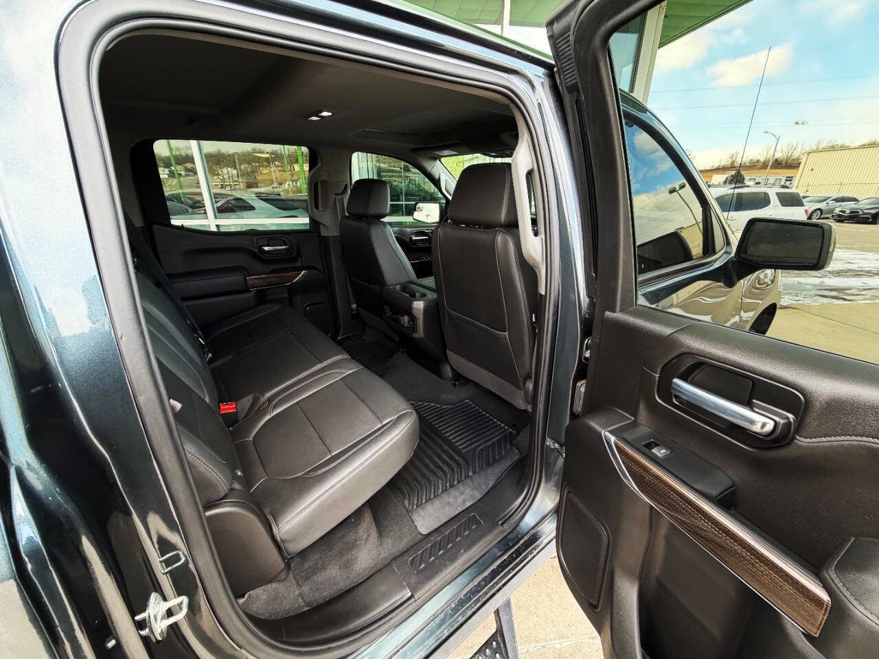 Used 2021 Chevrolet Silverado 1500 RST w/ Convenience Package II AWD/4WD image 15