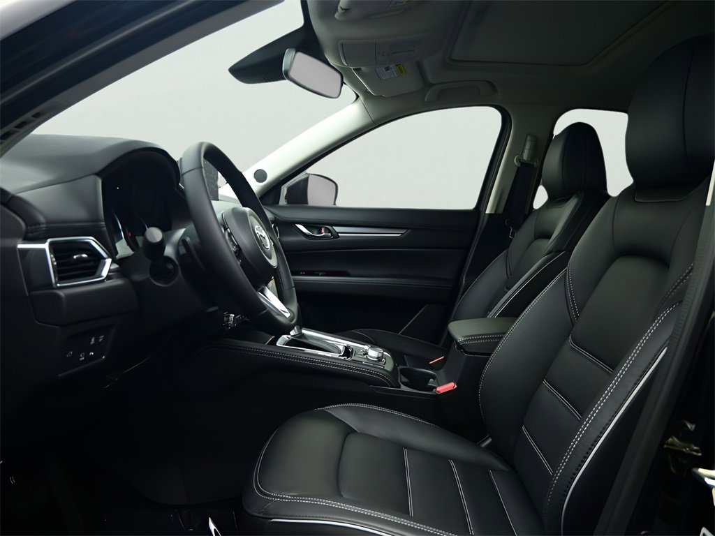 New 2025 MAZDA CX-5 AWD 2.5 S w/ Premium Plus Pkg image 3