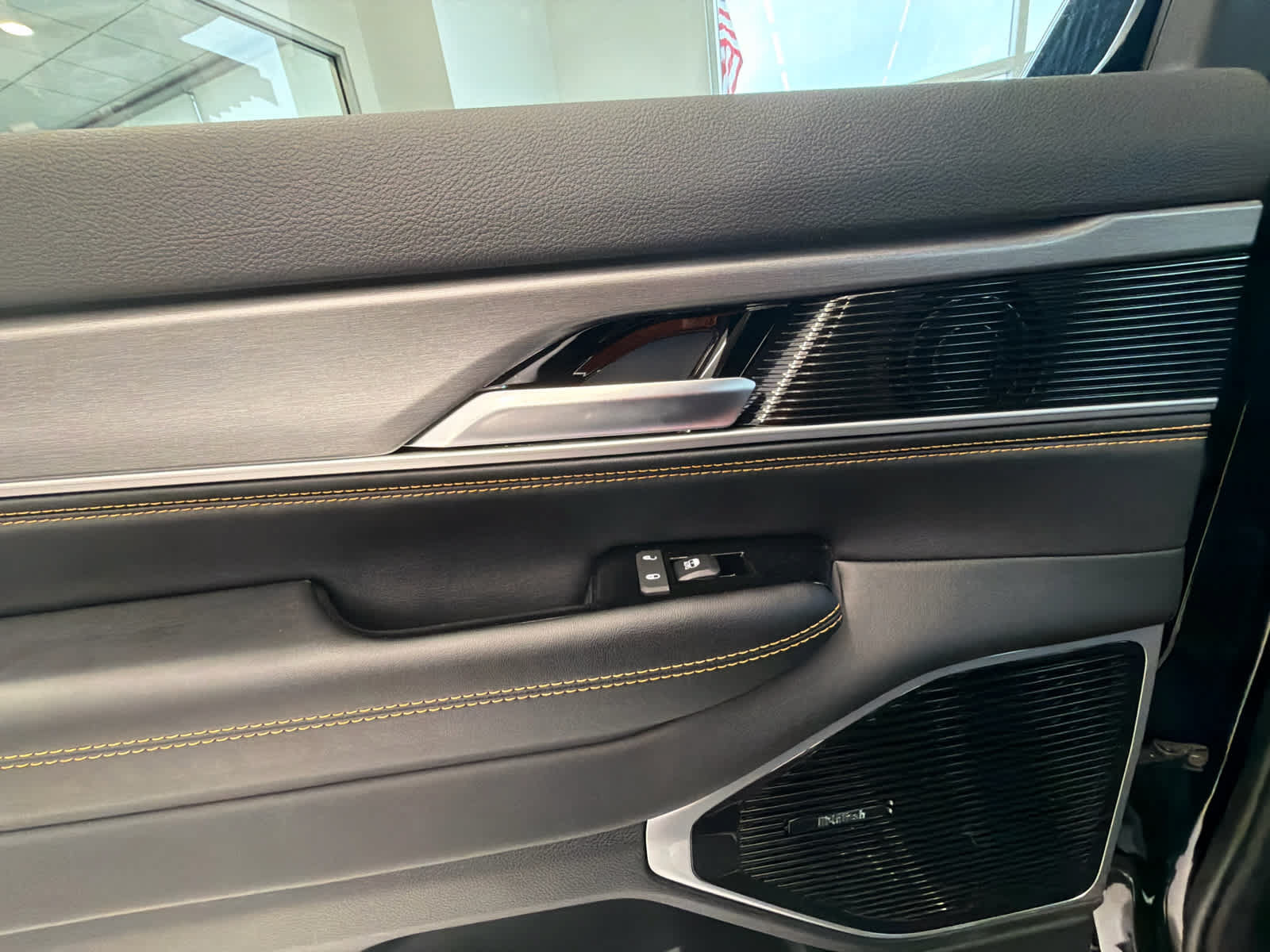 New 2026 Jeep Grand Wagoneer 4WD image 36