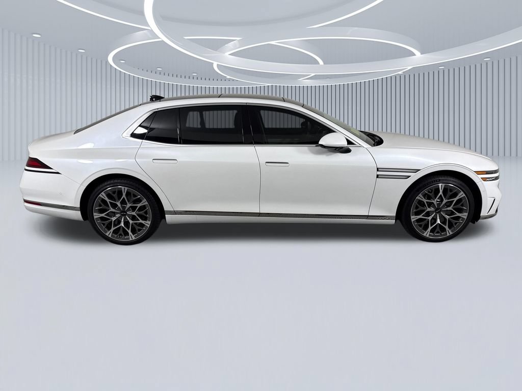 Used 2025 Genesis G90 3.5T AWD/4WD video 2