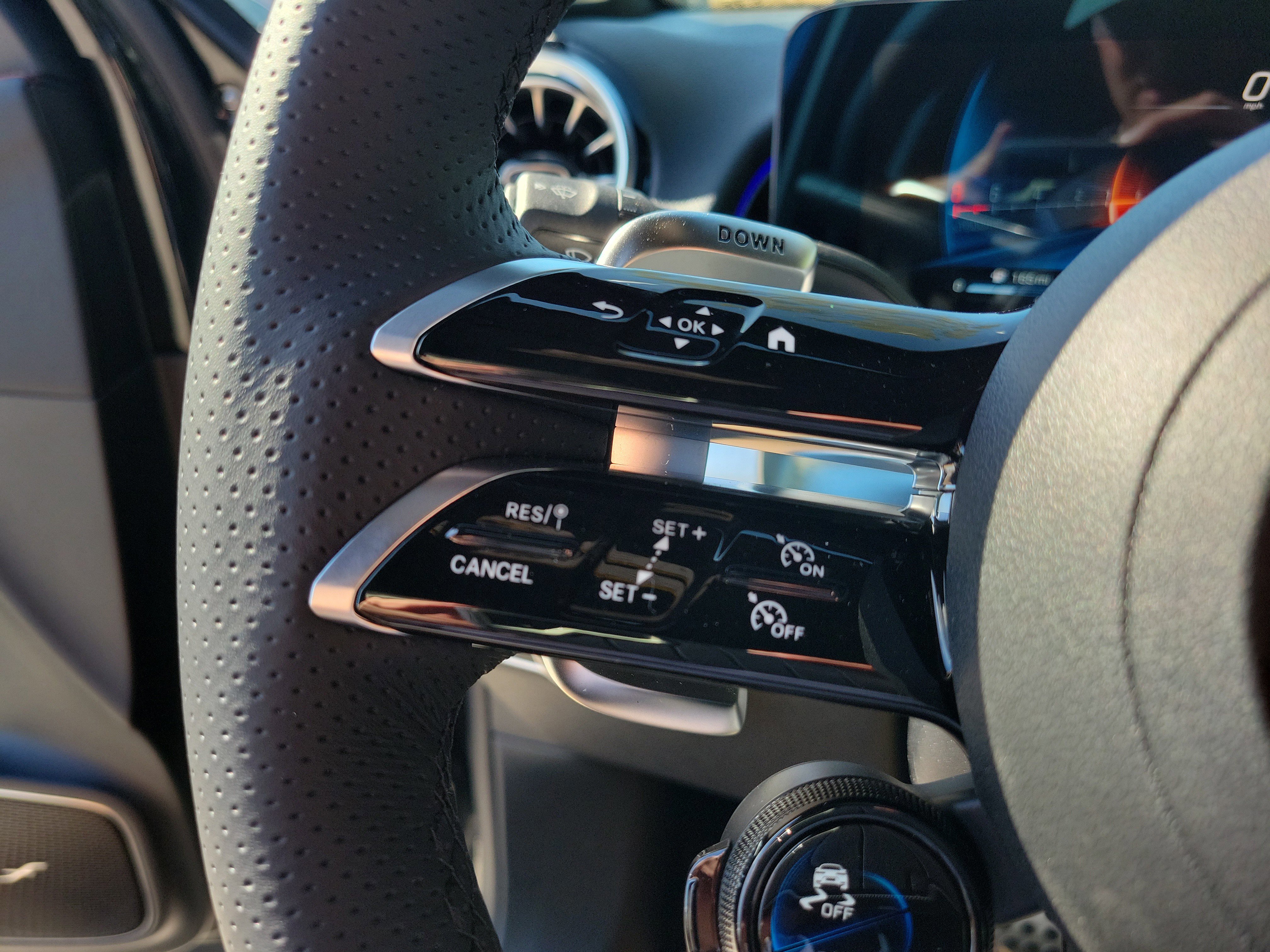 New 2026 Mercedes-Benz GLB 35 AMG 4MATIC image 22