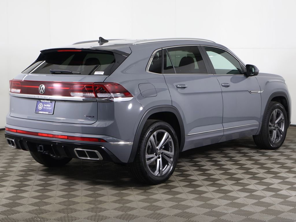 Used 2024 Volkswagen Atlas Cross Sport SEL R-Line AWD/4WD image 14