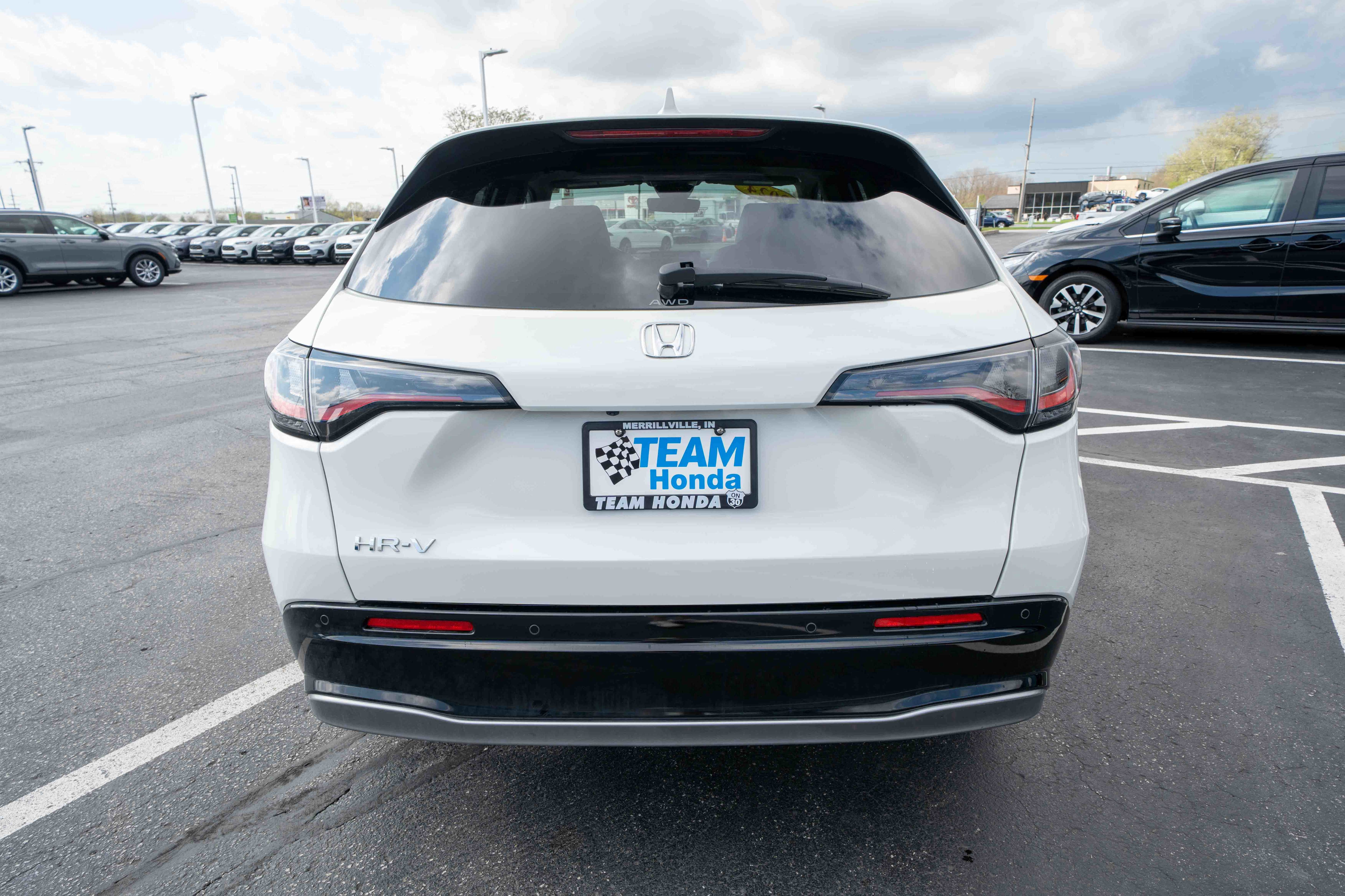 Used 2024 Honda HR-V EX-L image 5