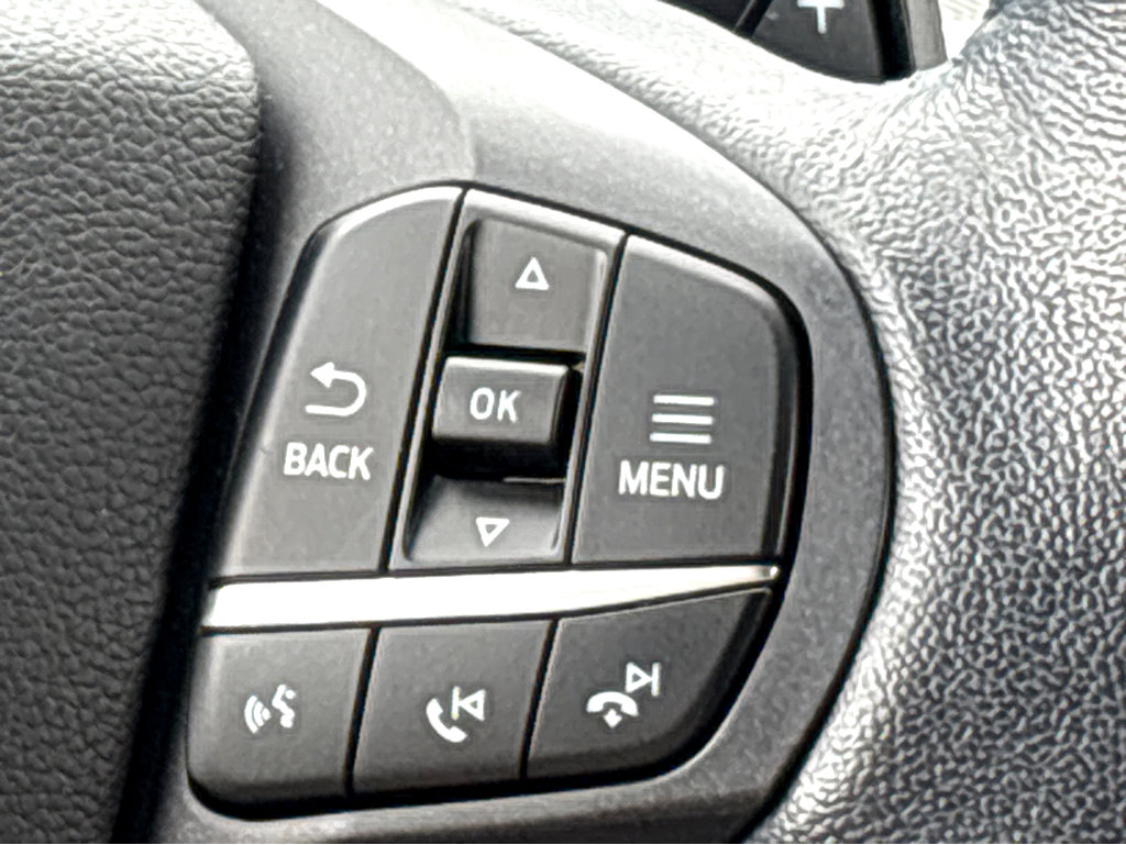 Used 2020 Ford Explorer XLT w/ Comfort Package image 15