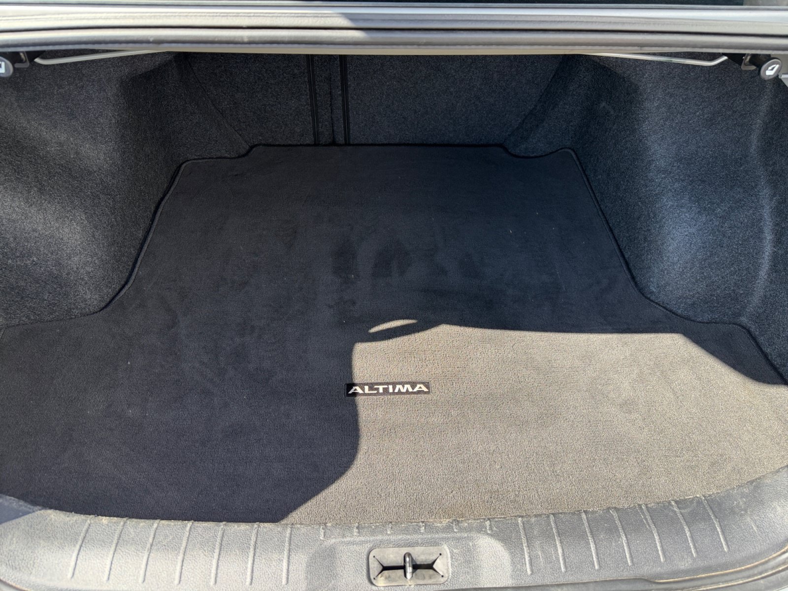 Used 2020 Nissan Altima 2.5 S FWD image 27