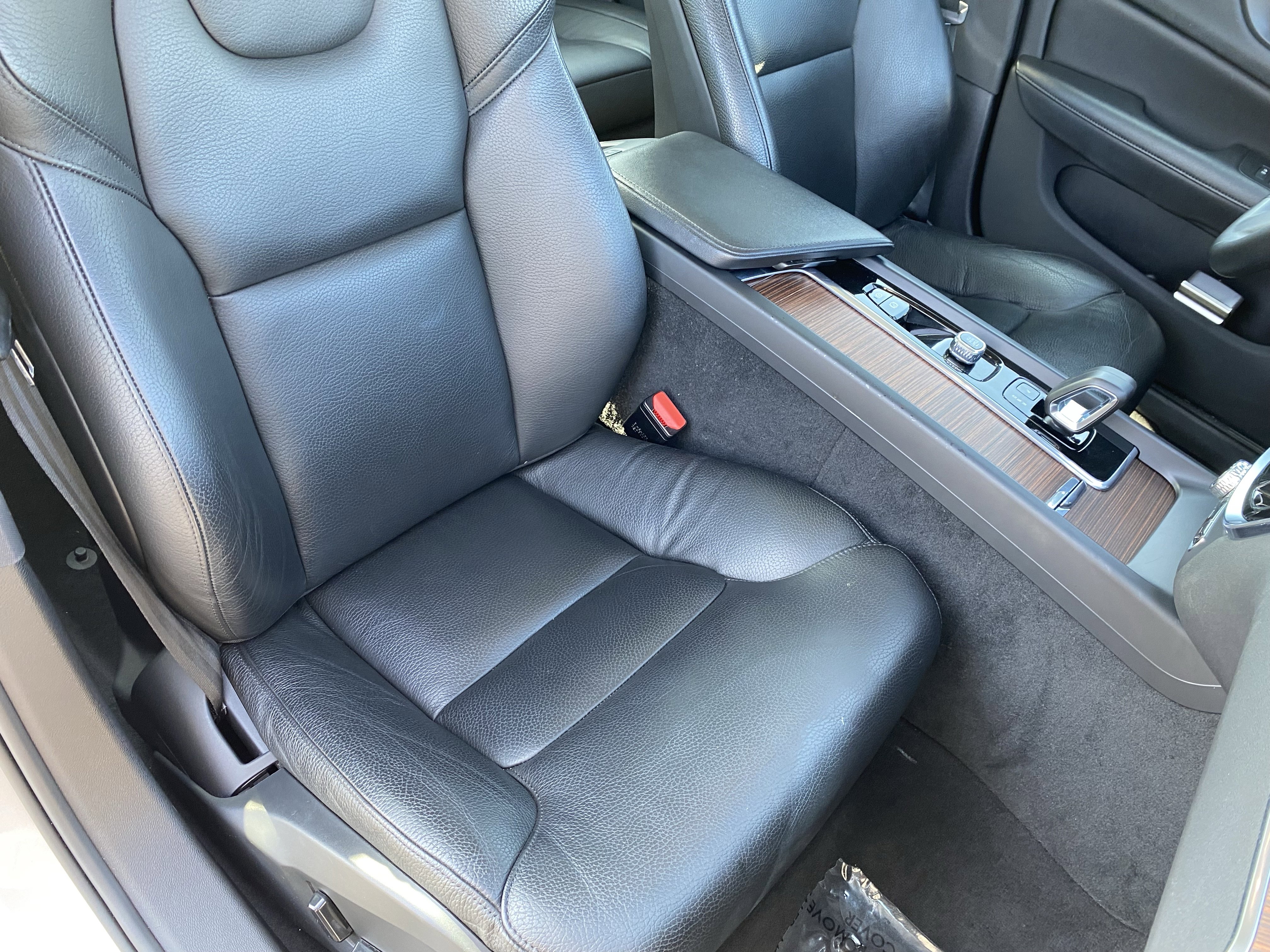 Used 2024 Volvo S60 B5 Plus image 8