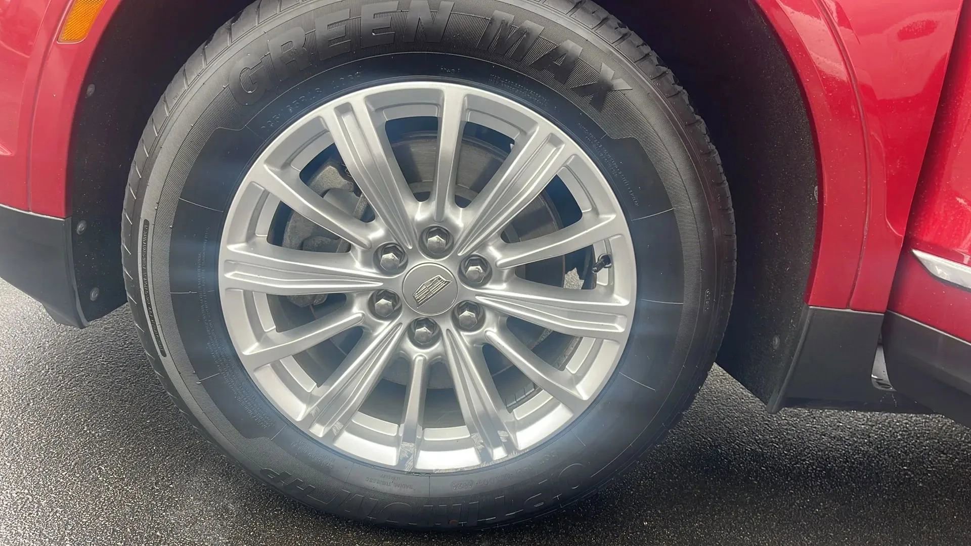 Used 2019 Cadillac XT5 Sport Utility 4D image 28