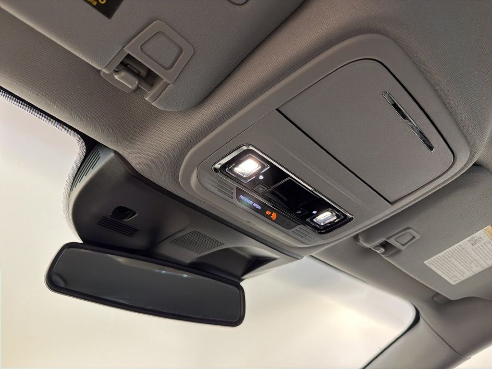 Used 2022 Lincoln Corsair AWD w/ Equipment Group 101A image 18