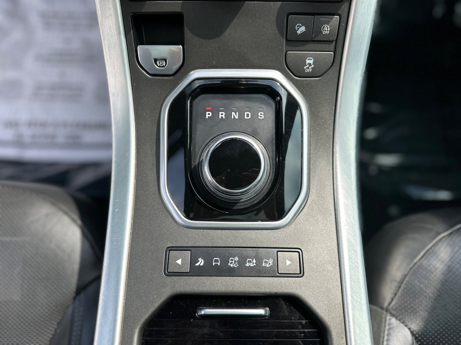 Used 2018 Land Rover Range Rover Evoque HSE Dynamic AWD/4WD image 31