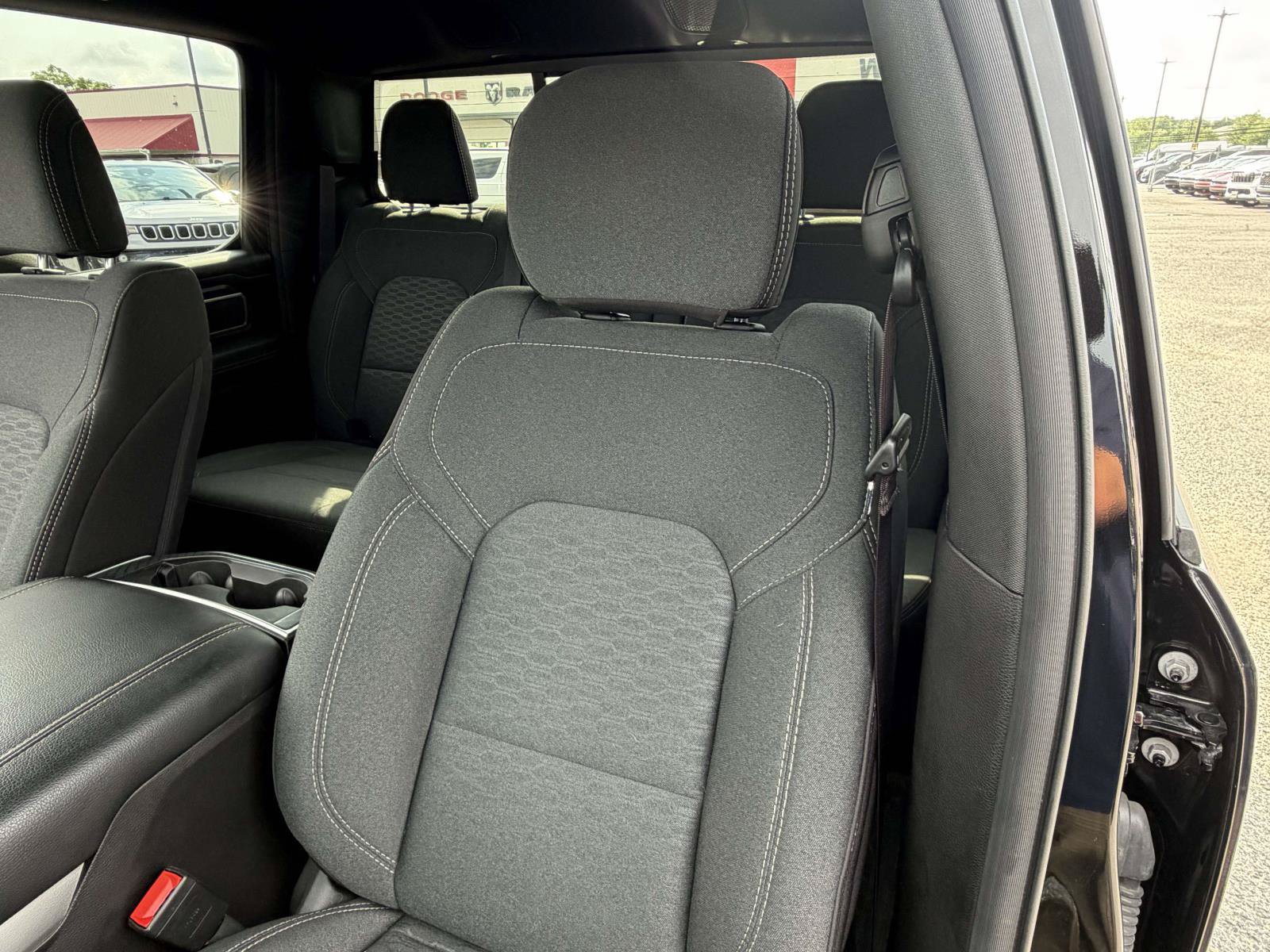 Used 2025 RAM 1500 Big Horn AWD/4WD image 26