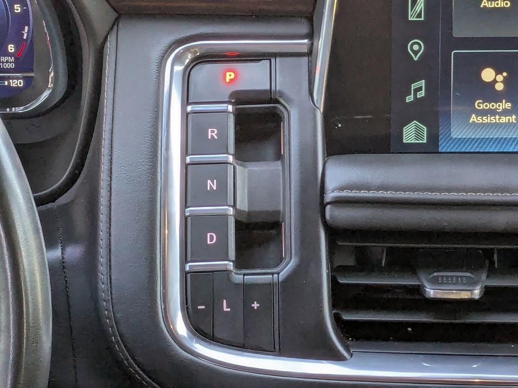 Used 2024 Chevrolet Suburban High Country w/ Max Trailering Package image 22