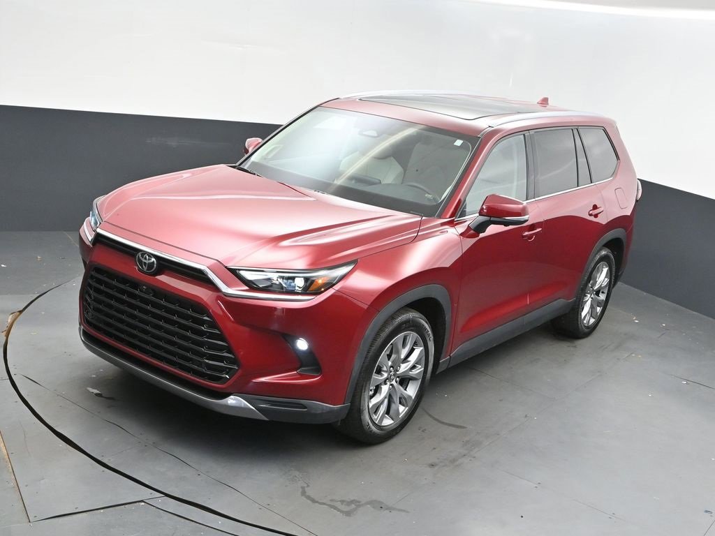 Used 2025 Toyota Grand Highlander FWD image 35