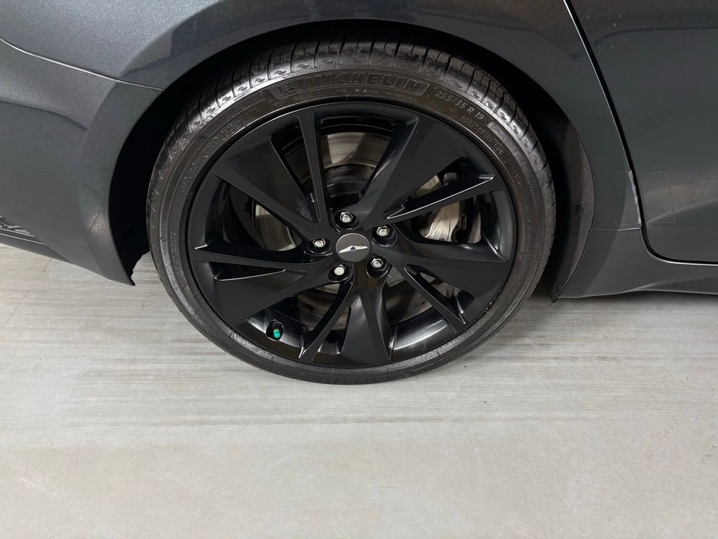 Used 2023 Genesis G70 3.3T w/ Sport Prestige Package image 11